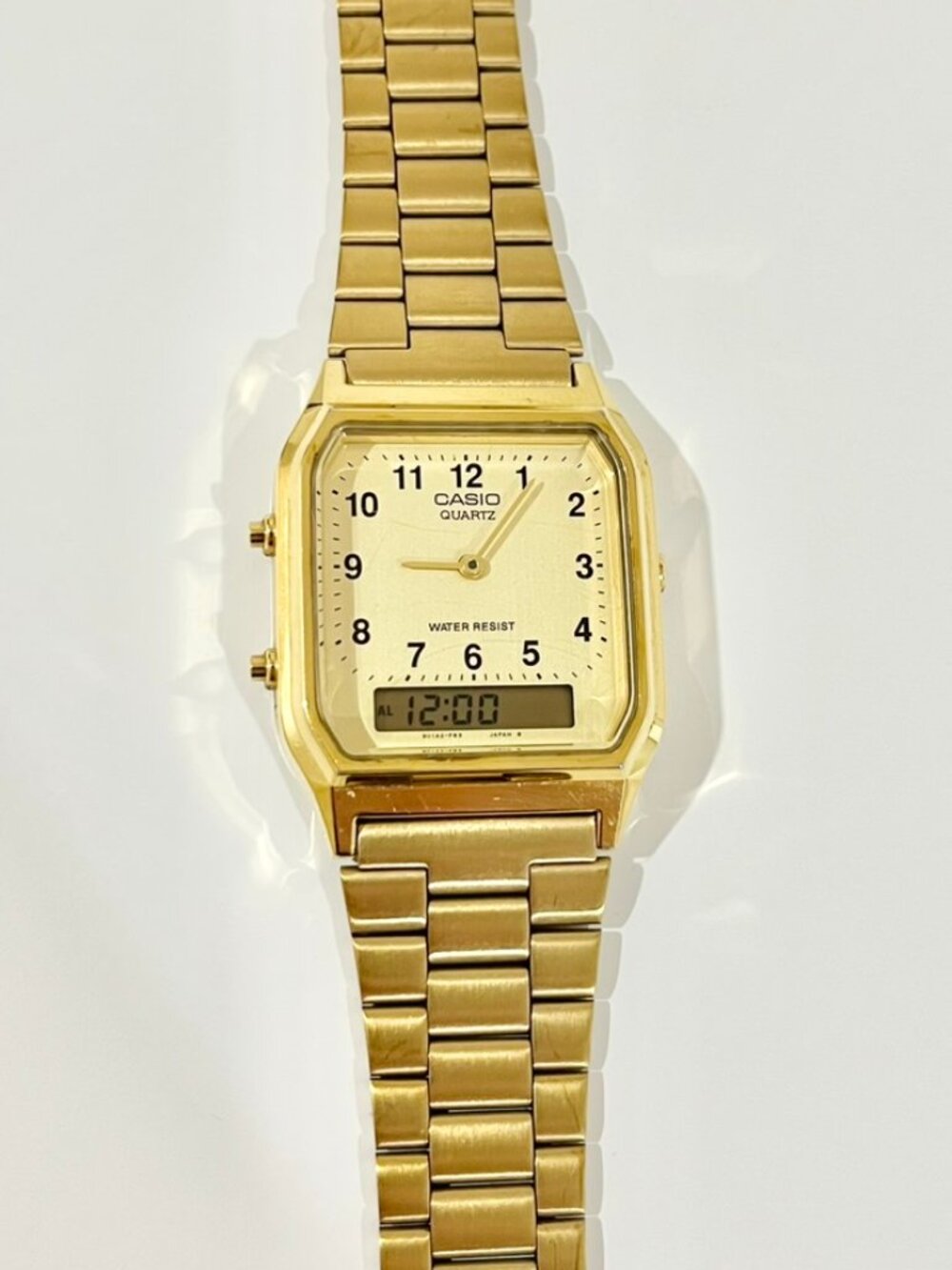 Casio AQ-230GA-9BVT vintage style